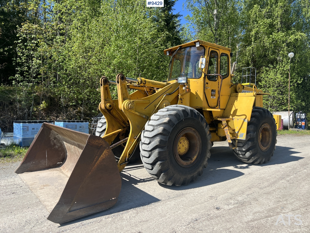 Wheel Loader - Volvo BM-LM1240 - اللودر بعجل: صورة 1 Wheel Loader - Volvo BM-LM1240 - اللودر بعجل: صورة 1