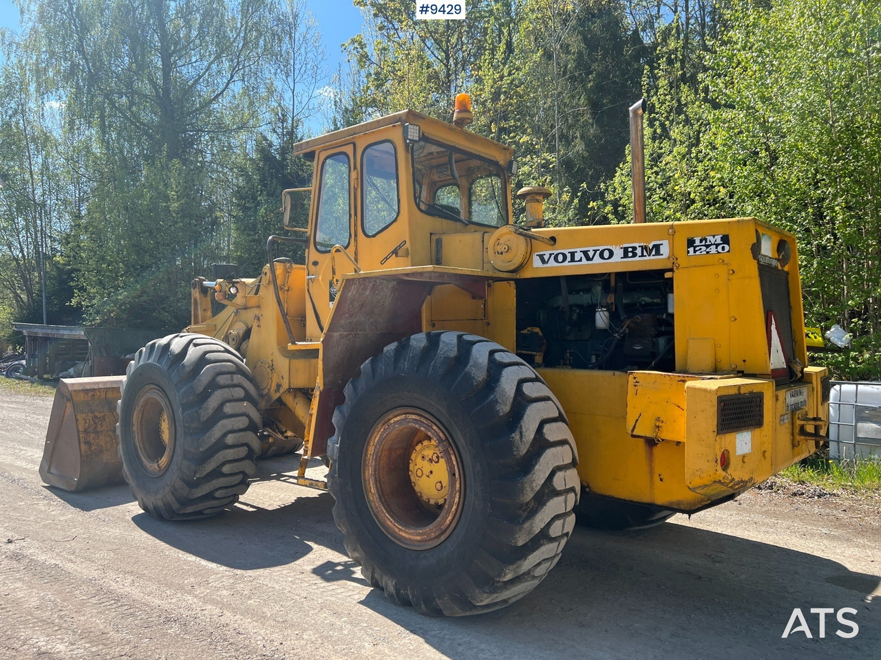 Wheel Loader - Volvo BM-LM1240 - اللودر بعجل: صورة 4 Wheel Loader - Volvo BM-LM1240 - اللودر بعجل: صورة 4