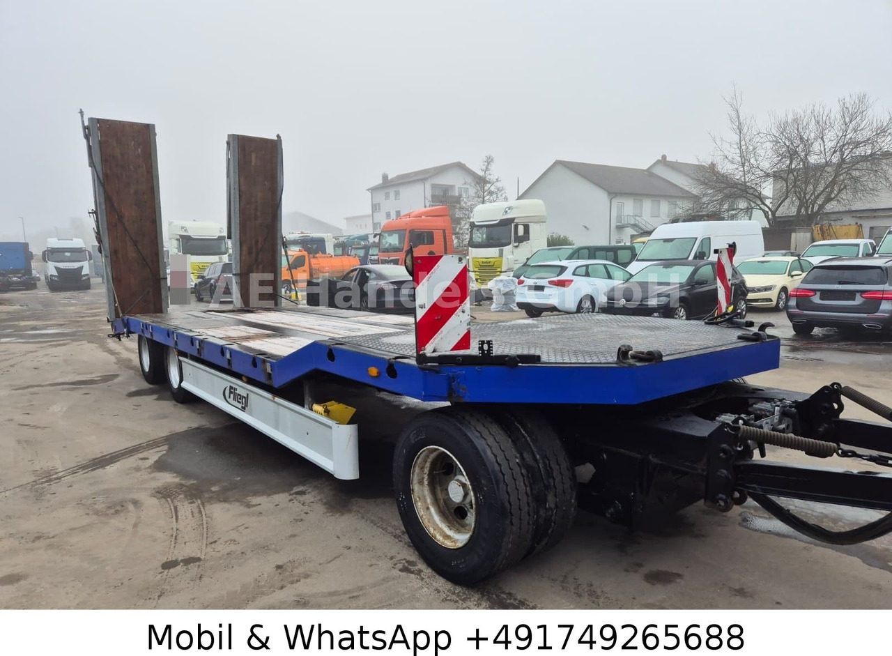 Fliegl DTS 300 Drehschemel Tieflader*Hydraulische Rampe - مقطورة مسطحة منخفضة: صورة 1 Fliegl DTS 300 Drehschemel Tieflader*Hydraulische Rampe - مقطورة مسطحة منخفضة: صورة 1