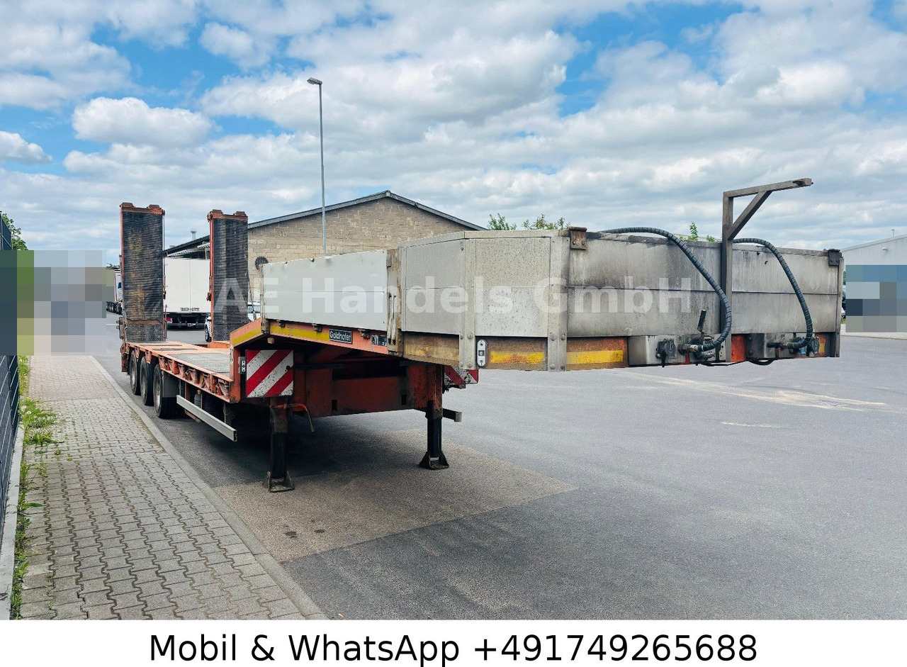 Goldhofer STN 13-39/80 *Lenkachse/Hydr.Rampe/Stielmulde - عربة منخفضة مسطحة نصف مقطورة: صورة 1 Goldhofer STN 13-39/80 *Lenkachse/Hydr.Rampe/Stielmulde - عربة منخفضة مسطحة نصف مقطورة: صورة 1