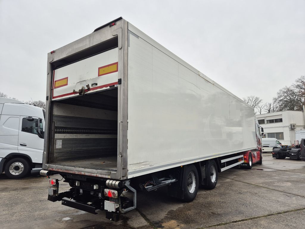 Krone SZ Carrier Vector 1950 *+-30°*Rolltor/Smartboard Krone SZ Carrier Vector 1950 *+-30°*Rolltor/Smartboard - نصف مقطورة مُبرِّدة: صورة 5 Krone SZ Carrier Vector 1950 *+-30°*Rolltor/Smartboard Krone SZ Carrier Vector 1950 *+-30°*Rolltor/Smartboard - نصف مقطورة مُبرِّدة: صورة 5