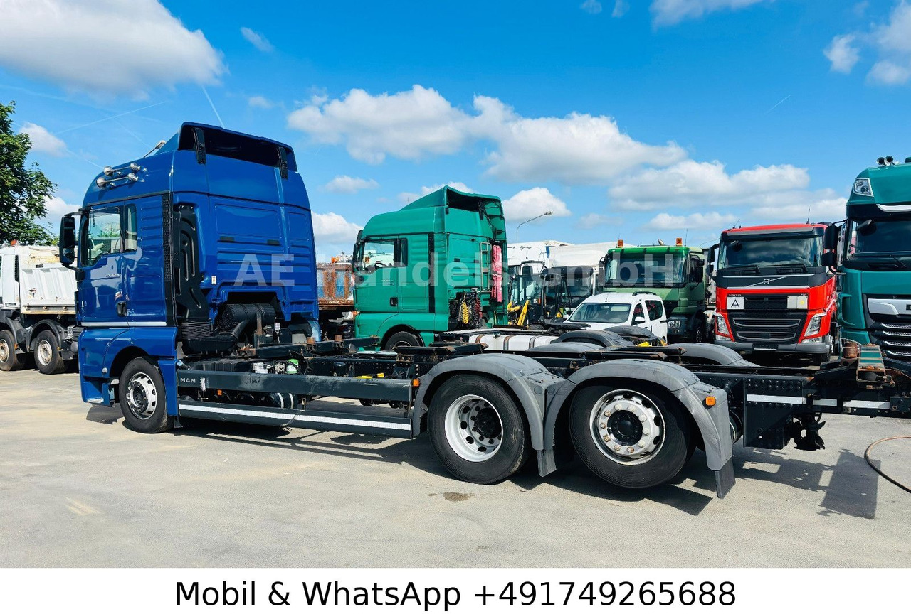 MAN TGX 26.510 XLX LL 6x2*Retarder/Lenk+Lift/ACC/LDW - شاحنات الحاويات / جسم علوي قابل للتغيير شاحنة: صورة 2 MAN TGX 26.510 XLX LL 6x2*Retarder/Lenk+Lift/ACC/LDW - شاحنات الحاويات / جسم علوي قابل للتغيير شاحنة: صورة 2