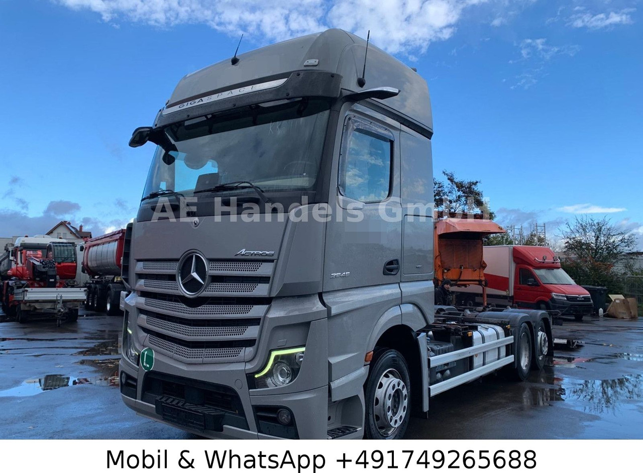 Mercedes-Benz Actros V 2545 BigSpace LL*Retarder/LBW/Lenk+Lift - شاحنات الحاويات / جسم علوي قابل للتغيير شاحنة: صورة 1 Mercedes-Benz Actros V 2545 BigSpace LL*Retarder/LBW/Lenk+Lift - شاحنات الحاويات / جسم علوي قابل للتغيير شاحنة: صورة 1