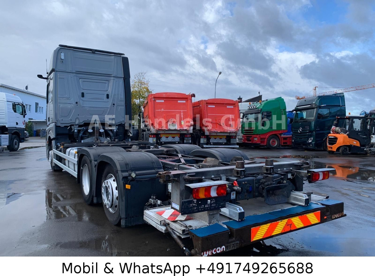 Mercedes-Benz Actros V 2545 GigaSpace BDF LL*Retarder/LBW/L+L - شاحنات الحاويات / جسم علوي قابل للتغيير شاحنة: صورة 4 Mercedes-Benz Actros V 2545 GigaSpace BDF LL*Retarder/LBW/L+L - شاحنات الحاويات / جسم علوي قابل للتغيير شاحنة: صورة 4