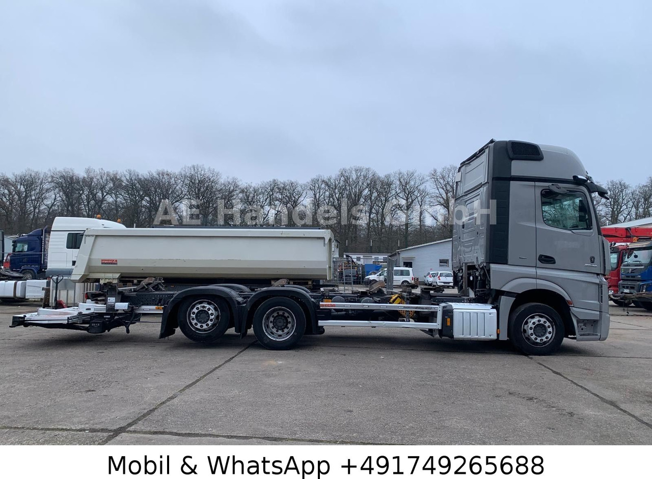 Mercedes-Benz Actros V 2545 GigaSpace BDF *Retarder/Multi/LBW - شاحنات الحاويات / جسم علوي قابل للتغيير شاحنة: صورة 2 Mercedes-Benz Actros V 2545 GigaSpace BDF *Retarder/Multi/LBW - شاحنات الحاويات / جسم علوي قابل للتغيير شاحنة: صورة 2