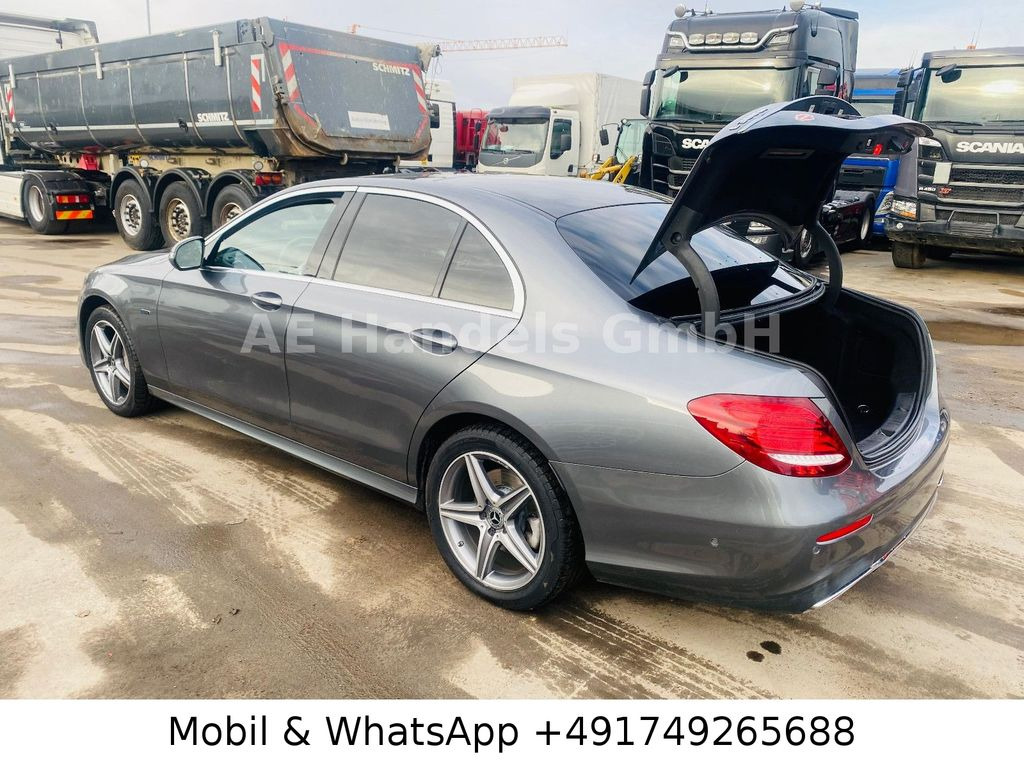 Mercedes-Benz E 300 de AMG-Line *Voll/360°/PDC/Burmester/AHK - سيارة: صورة 4 Mercedes-Benz E 300 de AMG-Line *Voll/360°/PDC/Burmester/AHK - سيارة: صورة 4