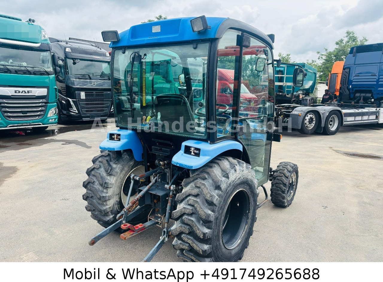 New Holland TC22D Compact Tractor *1500Std./StraßenZulassung - جرار: صورة 5 New Holland TC22D Compact Tractor *1500Std./StraßenZulassung - جرار: صورة 5