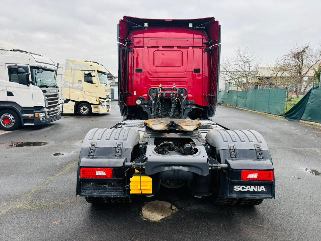 Scania R450 HighLine LL 4x2 *Retarder/Hydr./Standklima - وحدة جر: صورة 4 Scania R450 HighLine LL 4x2 *Retarder/Hydr./Standklima - وحدة جر: صورة 4