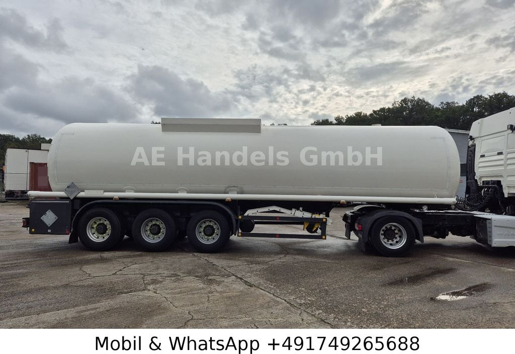 Schrader Z-STA 24-41/1 Chemie *41.000Liter / 1xKammer - نصف مقطورة صهريج: صورة 2 Schrader Z-STA 24-41/1 Chemie *41.000Liter / 1xKammer - نصف مقطورة صهريج: صورة 2