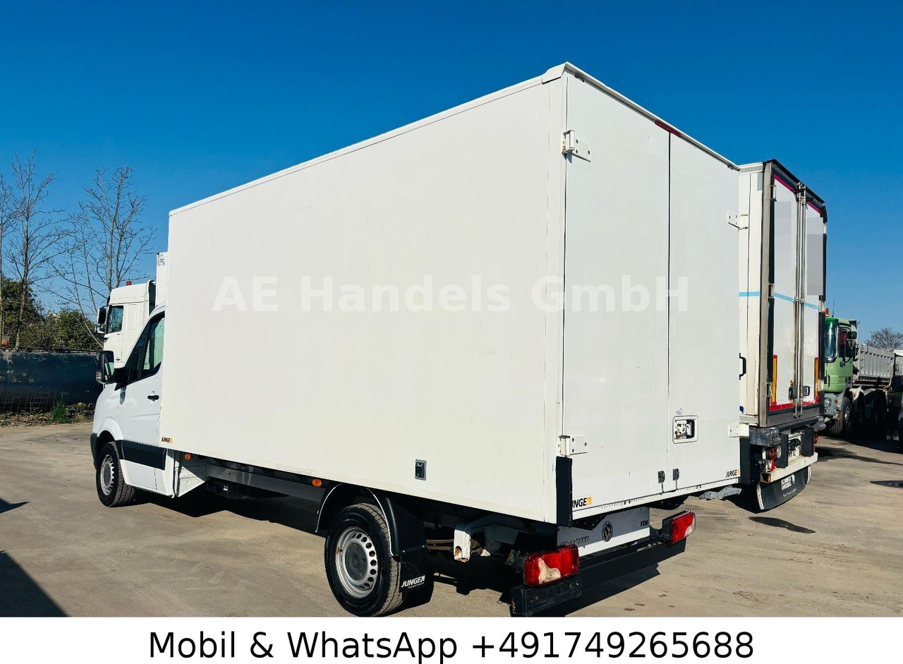 Volkswagen Crafter Koffer 2.0 TDI Junge *Klima/Tempomat - شاحنة مغلقة الصندوق: صورة 4 Volkswagen Crafter Koffer 2.0 TDI Junge *Klima/Tempomat - شاحنة مغلقة الصندوق: صورة 4