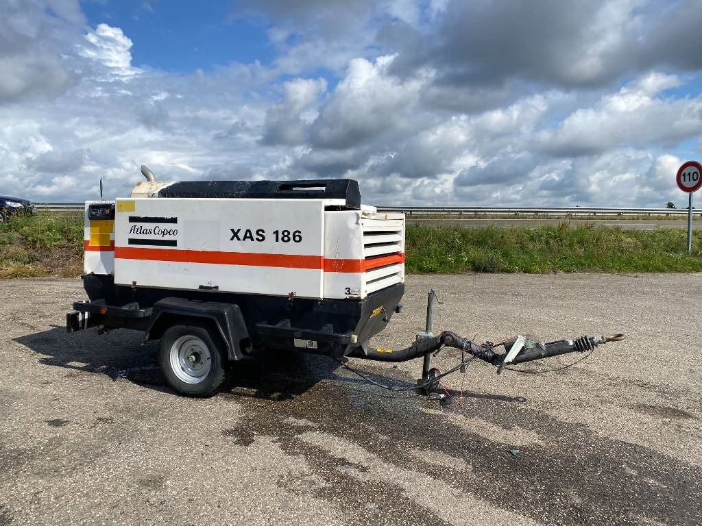 Atlas Copco XAS186DD Euro/Box Certificat CE endommagé - الضاغط: صورة 3 Atlas Copco XAS186DD Euro/Box Certificat CE endommagé - الضاغط: صورة 3