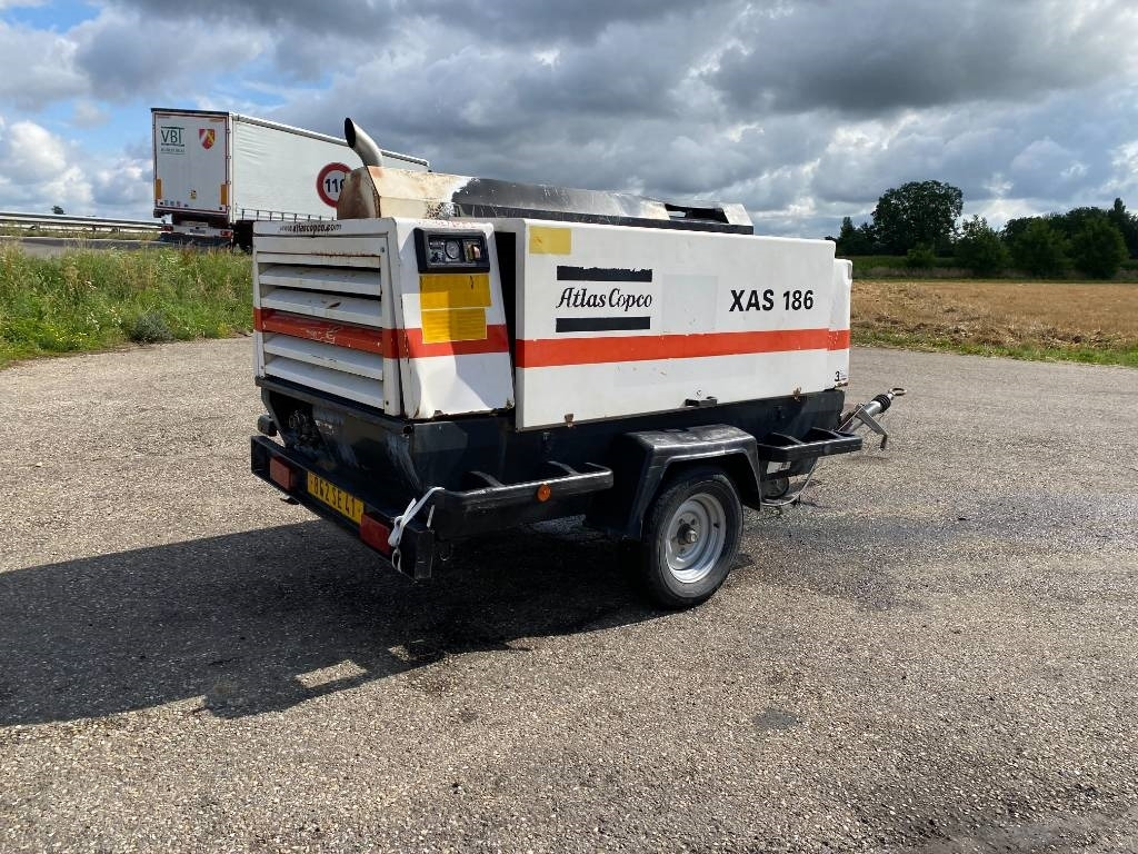 Atlas Copco XAS186DD Euro/Box Certificat CE endommagé - الضاغط: صورة 4 Atlas Copco XAS186DD Euro/Box Certificat CE endommagé - الضاغط: صورة 4