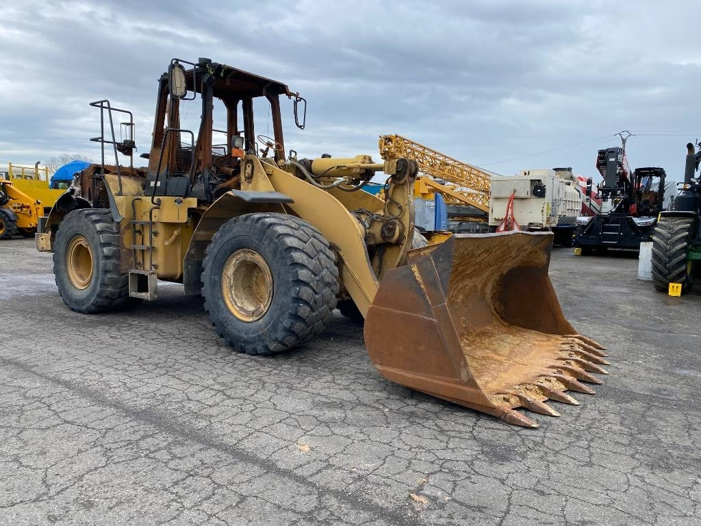 CAT 966 G endommagée Complete ou pour pièces - اللودر بعجل: صورة 3 CAT 966 G endommagée Complete ou pour pièces - اللودر بعجل: صورة 3