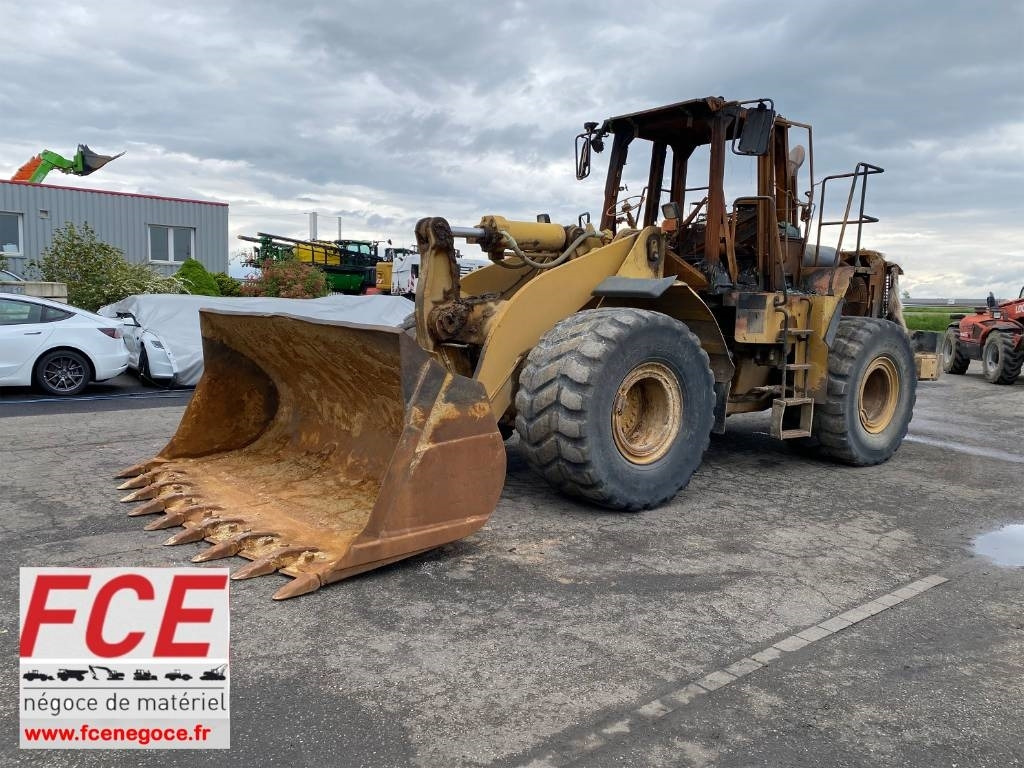 CAT 966 G endommagée Complete ou pour pièces - اللودر بعجل: صورة 1 CAT 966 G endommagée Complete ou pour pièces - اللودر بعجل: صورة 1