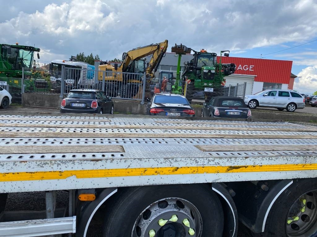 شاحنة سحب Iveco STRALIS 360 e6 A Réparer: صورة 21