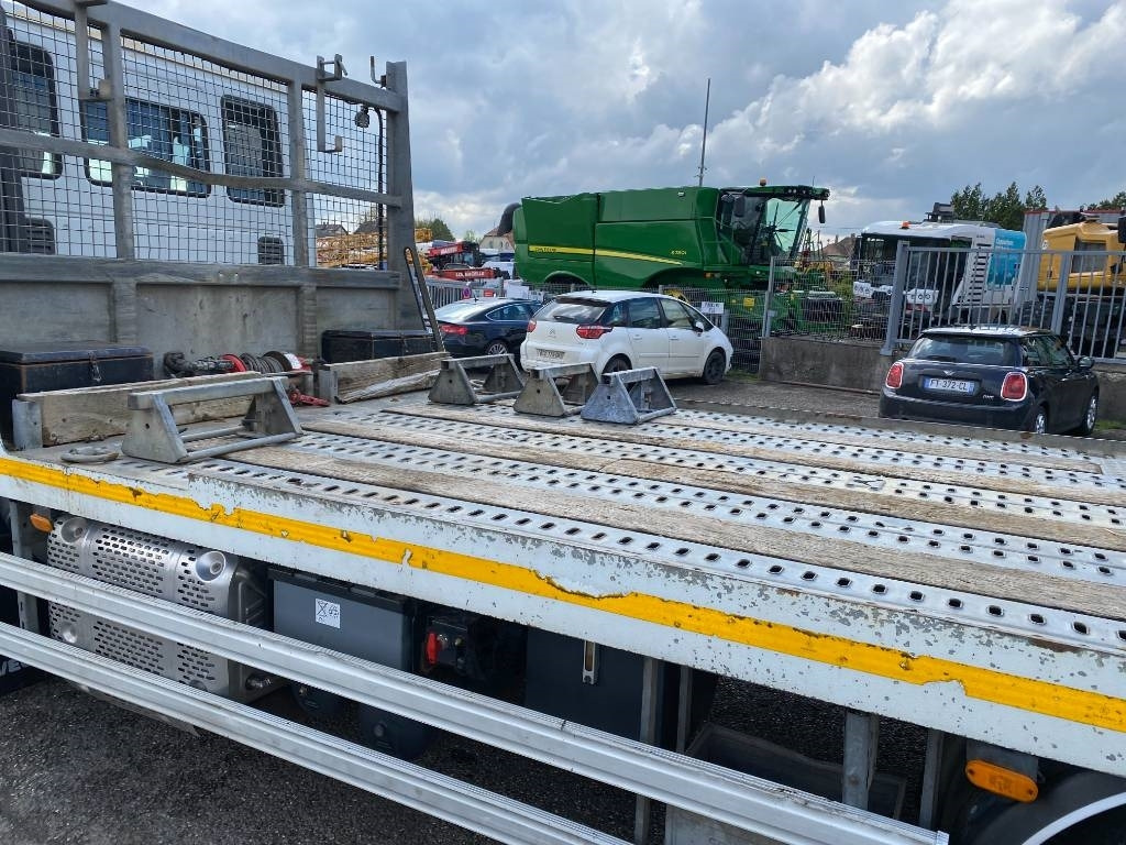 شاحنة سحب Iveco STRALIS 360 e6 A Réparer: صورة 20