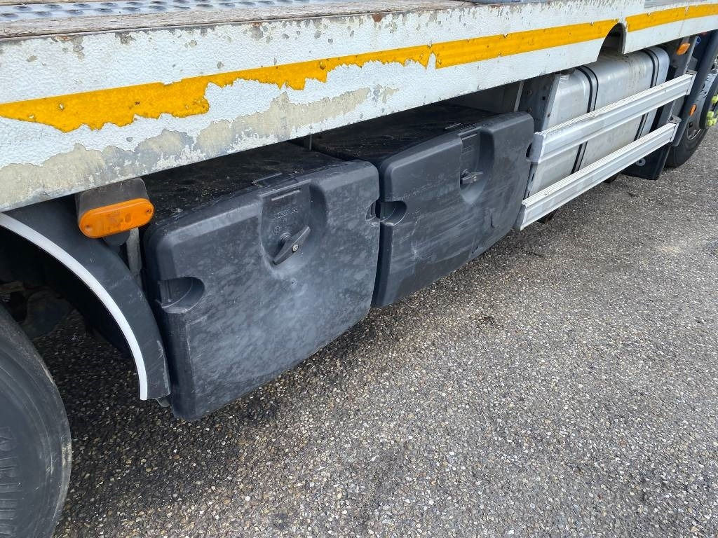 شاحنة سحب Iveco STRALIS 360 e6 A Réparer: صورة 40