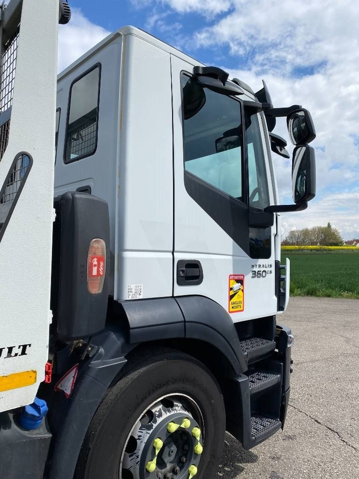 شاحنة سحب Iveco STRALIS 360 e6 A Réparer: صورة 45