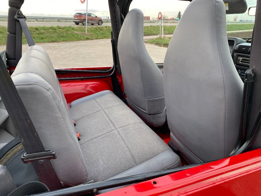 سيارة دفع رباعي Jeep WRANGLER 2.5i 118 Véhicule d'Origine Française: صورة 23