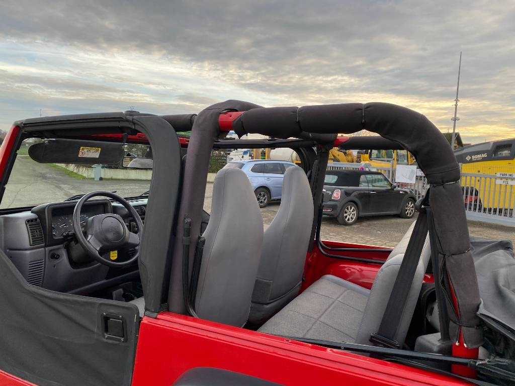 سيارة دفع رباعي Jeep WRANGLER 2.5i 118 Véhicule d'Origine Française: صورة 17