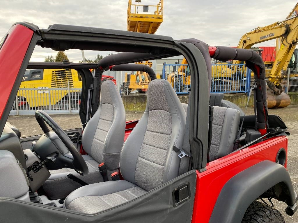 سيارة دفع رباعي Jeep WRANGLER 2.5i 118 Véhicule d'Origine Française: صورة 37