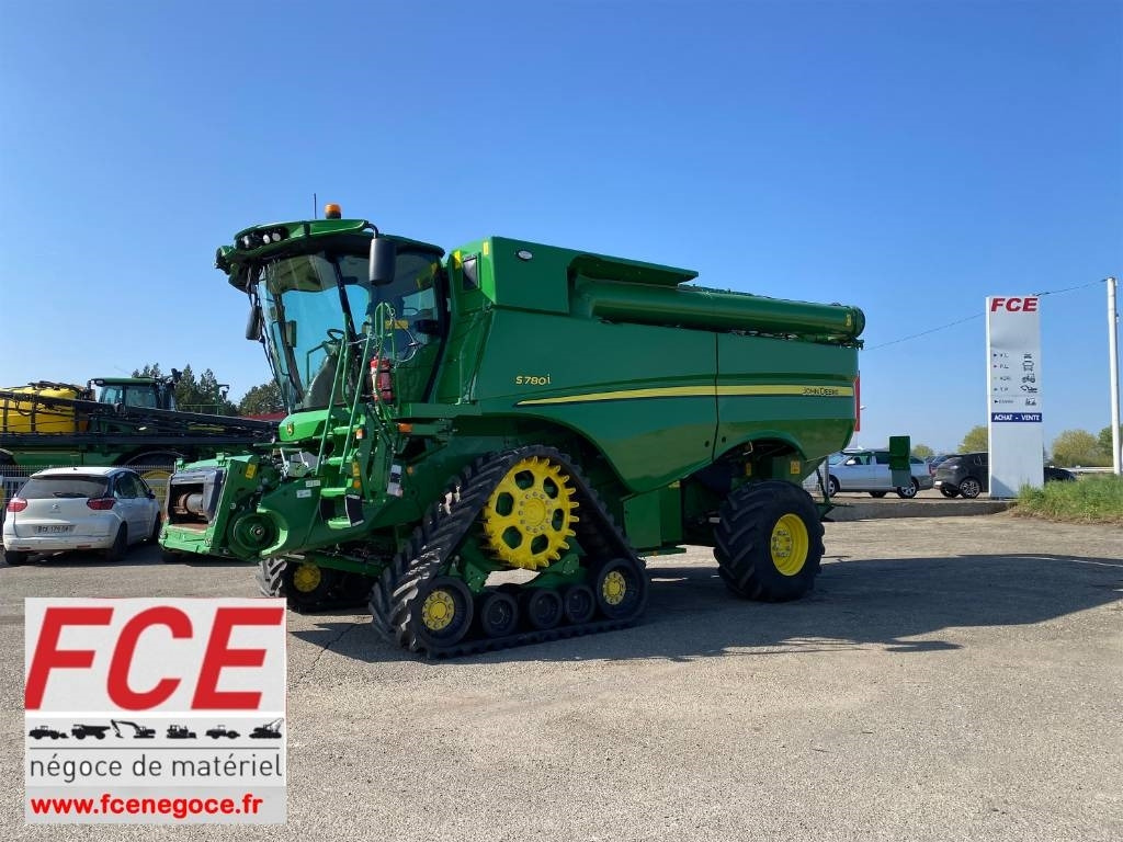 John Deere S 780i Garantie PowerGard 08/2027 - حصادة موحَّدة: صورة 1 John Deere S 780i Garantie PowerGard 08/2027 - حصادة موحَّدة: صورة 1