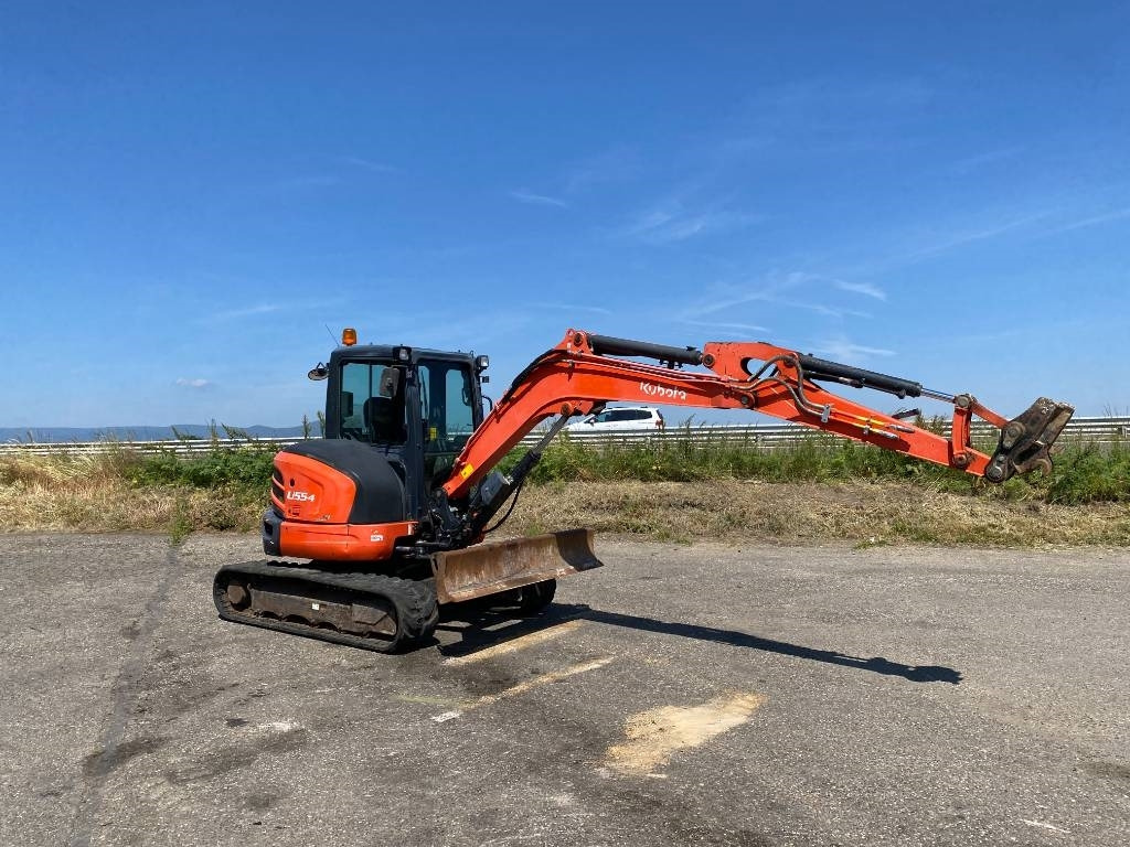 Kubota U55-4 1er Main/Certificat CE endommagée - حفارة مُصَّغرة: صورة 3 Kubota U55-4 1er Main/Certificat CE endommagée - حفارة مُصَّغرة: صورة 3