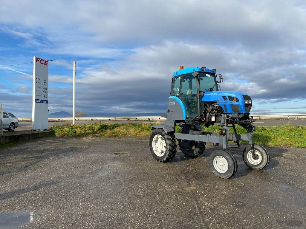 Landini REX R70V Enjambeur a Grand dégagement endommagé  - جرار: صورة 3 Landini REX R70V Enjambeur a Grand dégagement endommagé  - جرار: صورة 3
