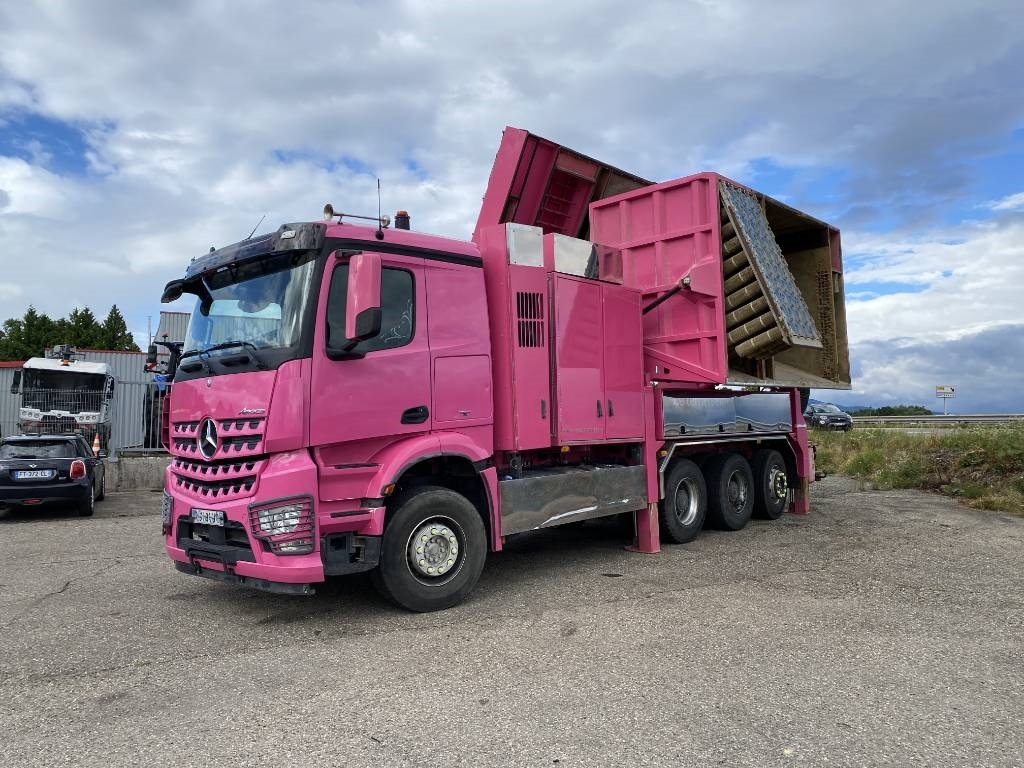 Mercedes-Benz ACTROS 3251/RSP ESE6-RD8000 endommagée - شاحنة الشفط: صورة 2 Mercedes-Benz ACTROS 3251/RSP ESE6-RD8000 endommagée - شاحنة الشفط: صورة 2