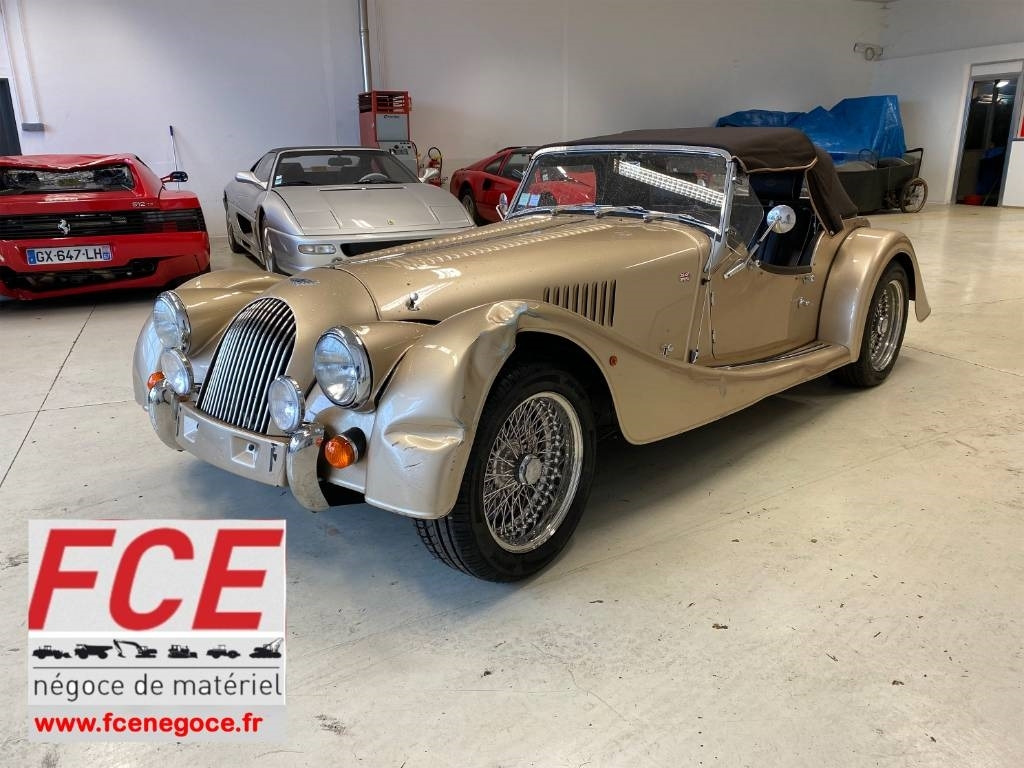 Morgan Roadster 3.7i/Ford V6 Boite manuelle endommagé - كابريوليه: صورة 1 Morgan Roadster 3.7i/Ford V6 Boite manuelle endommagé - كابريوليه: صورة 1