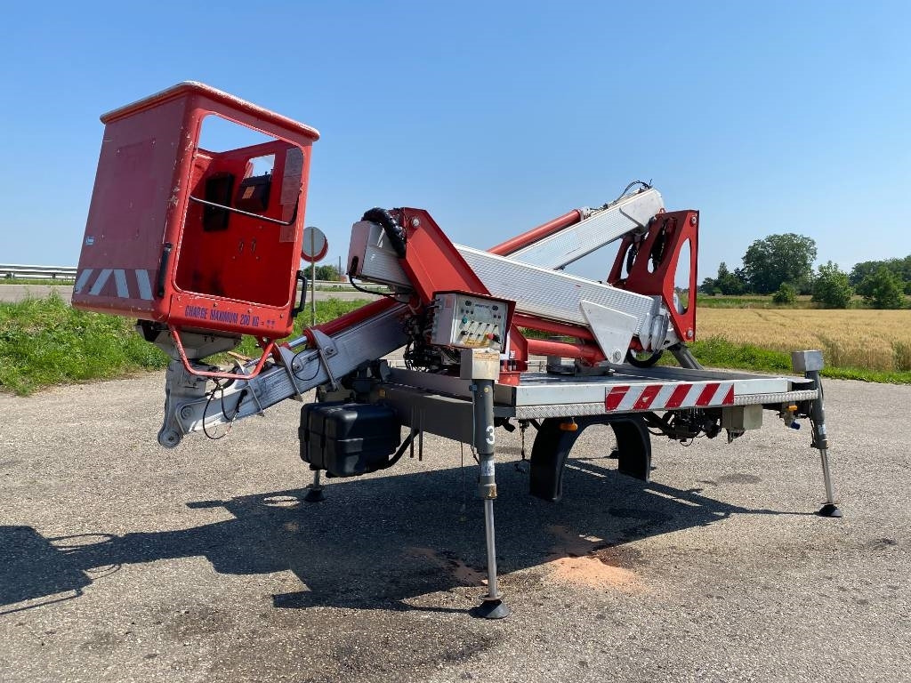 Multitel Nacelle Multitel MX 200 A réviser - منصة تلسكوبية محمولة على شاحنة: صورة 4 Multitel Nacelle Multitel MX 200 A réviser - منصة تلسكوبية محمولة على شاحنة: صورة 4