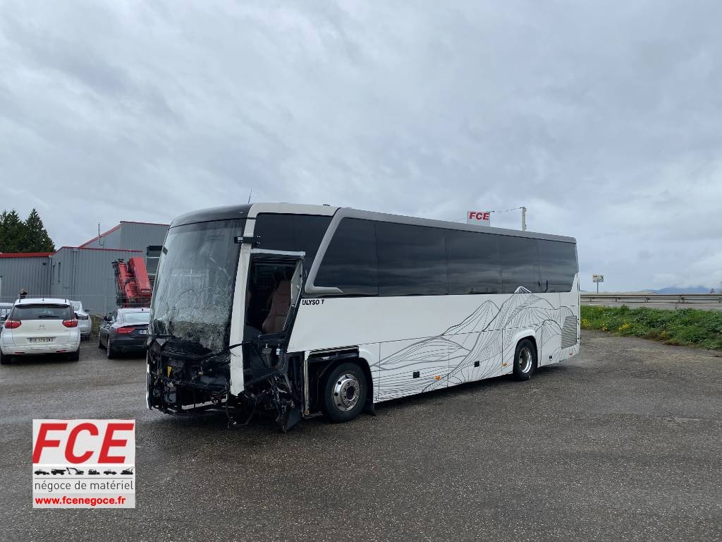 Otokar ULYSO-T Cummins e6/316Ps endommagé - حافلة سوبربان: صورة 1 Otokar ULYSO-T Cummins e6/316Ps endommagé - حافلة سوبربان: صورة 1