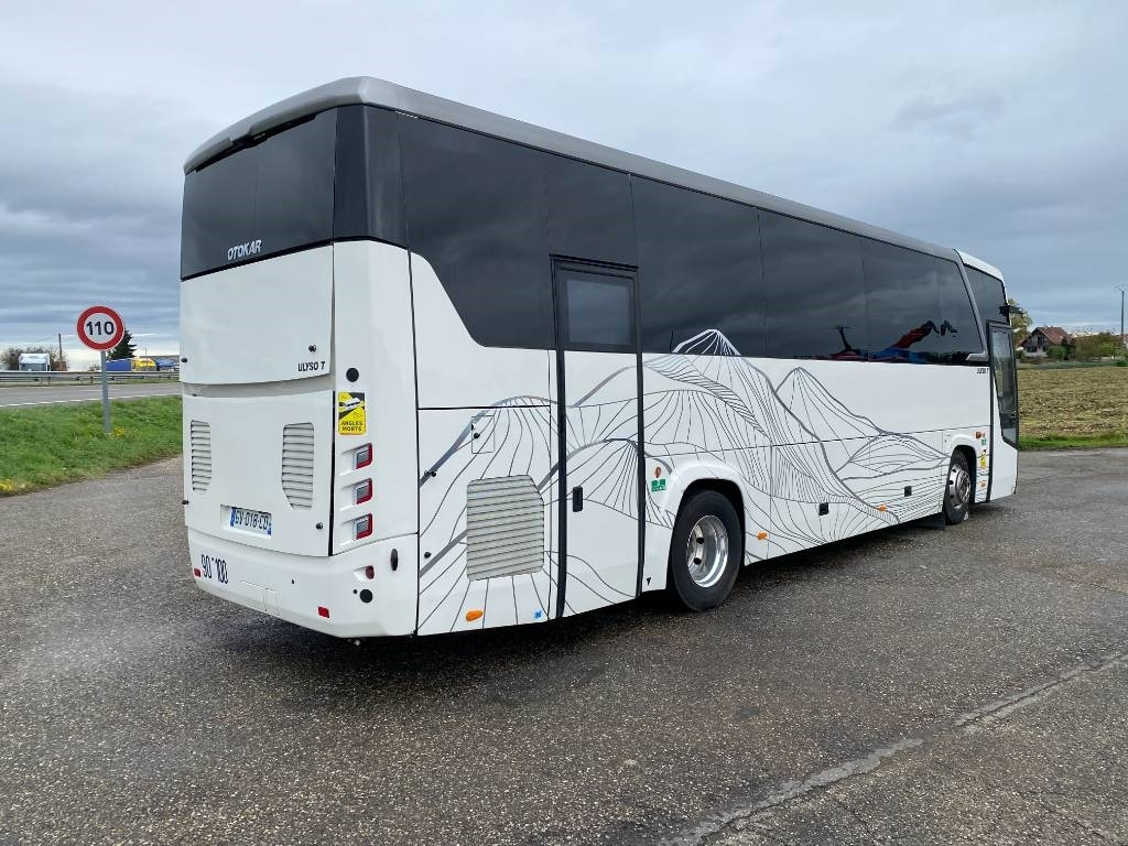 Otokar ULYSO-T Cummins e6/316Ps endommagé - حافلة سوبربان: صورة 4 Otokar ULYSO-T Cummins e6/316Ps endommagé - حافلة سوبربان: صورة 4