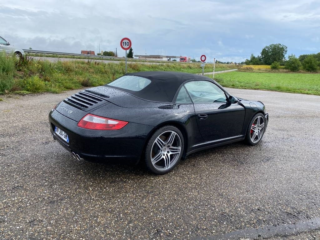 Porsche 911 3.8I Carrera 4S Cabriolet Origine Française - كابريوليه: صورة 4 Porsche 911 3.8I Carrera 4S Cabriolet Origine Française - كابريوليه: صورة 4
