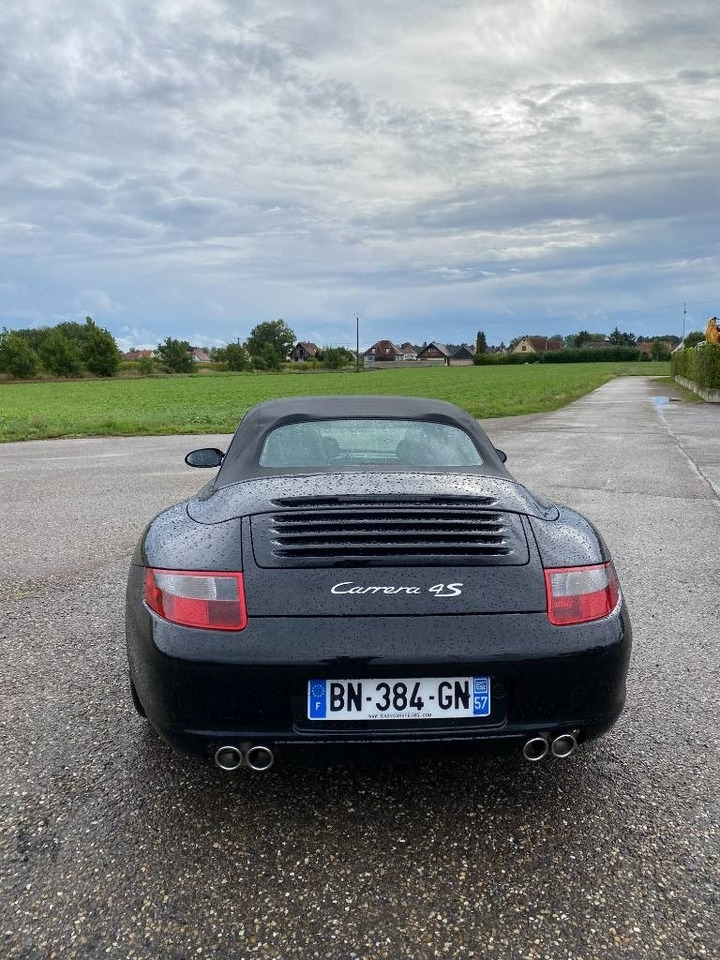 Porsche 911 3.8I Carrera 4S Cabriolet Origine Française - كابريوليه: صورة 5 Porsche 911 3.8I Carrera 4S Cabriolet Origine Française - كابريوليه: صورة 5