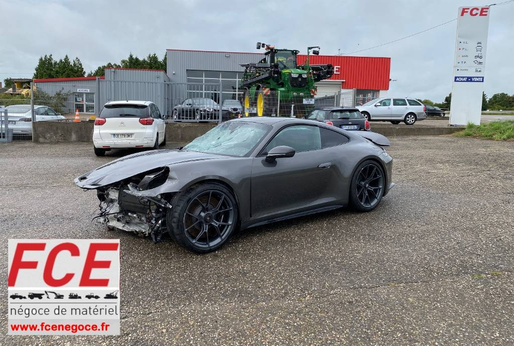 Porsche 911/ 992 - 4.0i GT3 Pack Touring 1er Main - سيارة: صورة 1 Porsche 911/ 992 - 4.0i GT3 Pack Touring 1er Main - سيارة: صورة 1
