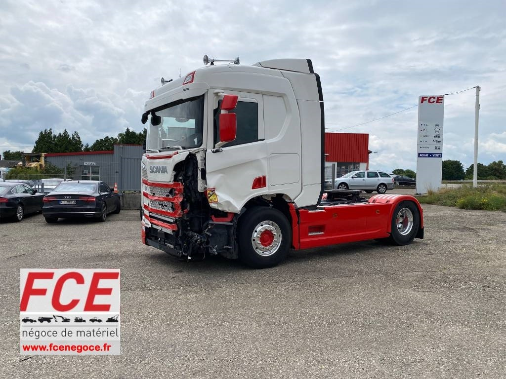 Scania R 460 A4x2NA / RETARDER endommagé - وحدة جر: صورة 1 Scania R 460 A4x2NA / RETARDER endommagé - وحدة جر: صورة 1