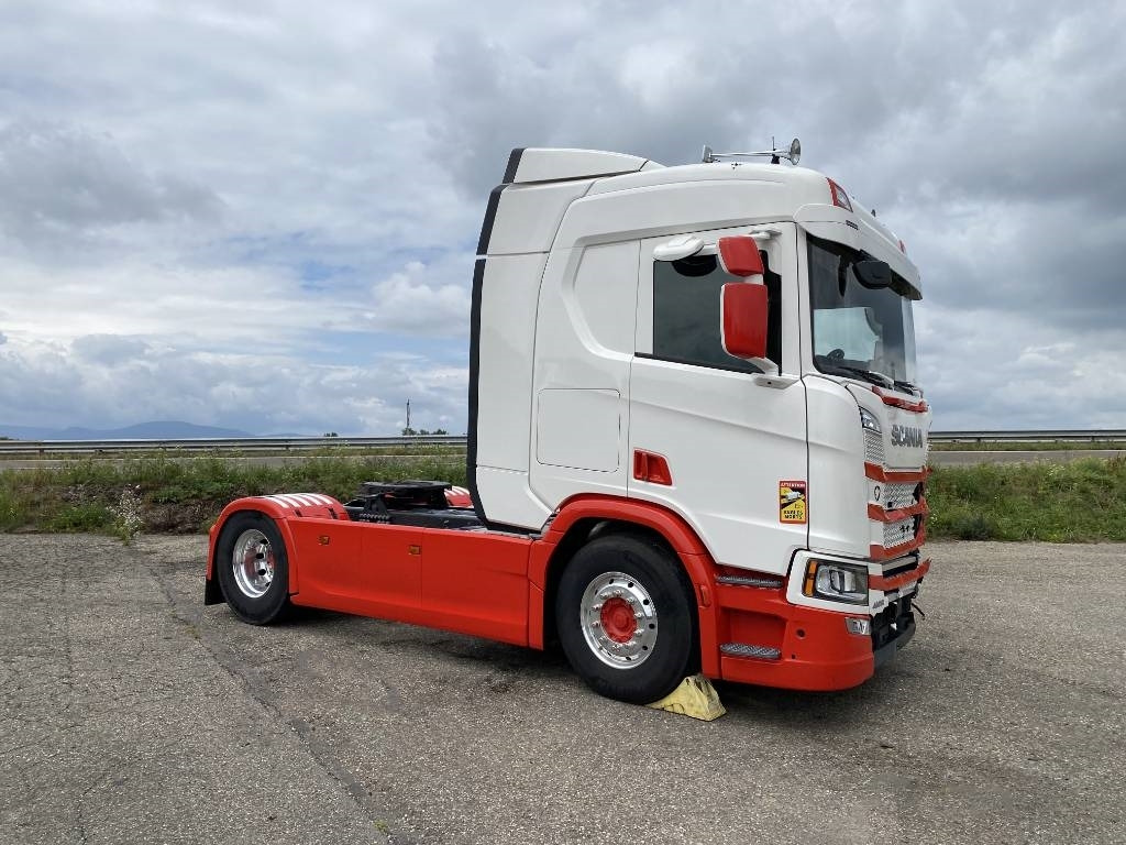 Scania R 460 A4x2NA / RETARDER endommagé - وحدة جر: صورة 3 Scania R 460 A4x2NA / RETARDER endommagé - وحدة جر: صورة 3