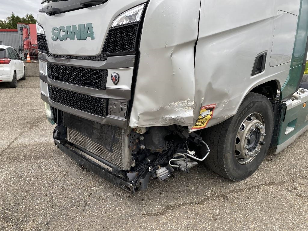 وحدة جر Scania R500 A4x2LB/RETARDER -1er Main endommagé: صورة 9