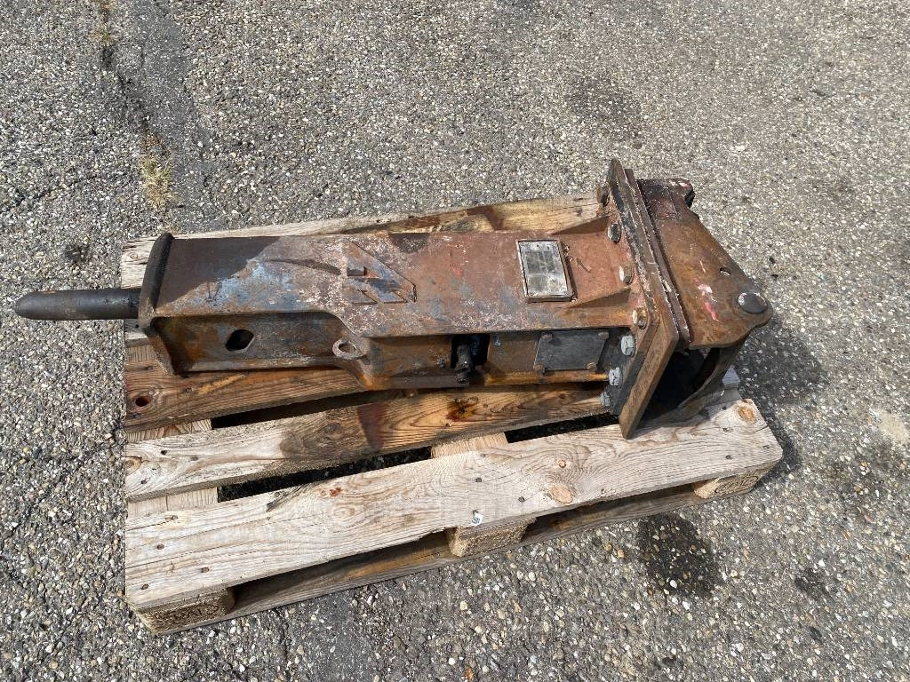 Takeuchi TB 250 + Brise roche et Godets endommagée - حفارة مُصَّغرة: صورة 4 Takeuchi TB 250 + Brise roche et Godets endommagée - حفارة مُصَّغرة: صورة 4