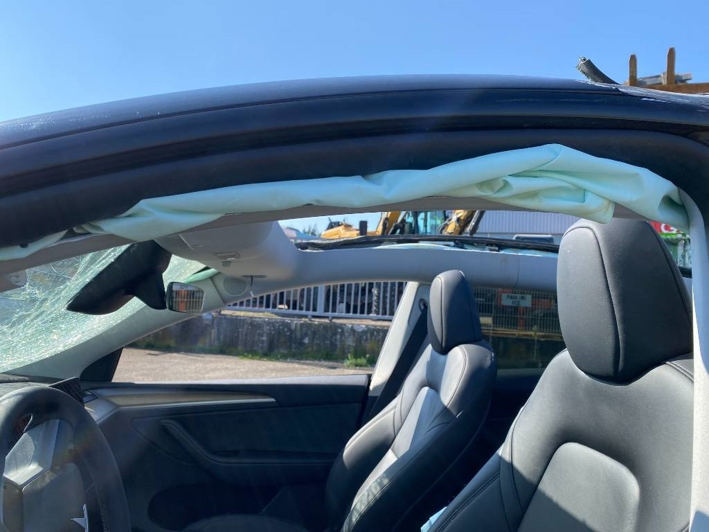 سيارة Tesla Model Y RWD/Origine Française endommagée: صورة 16