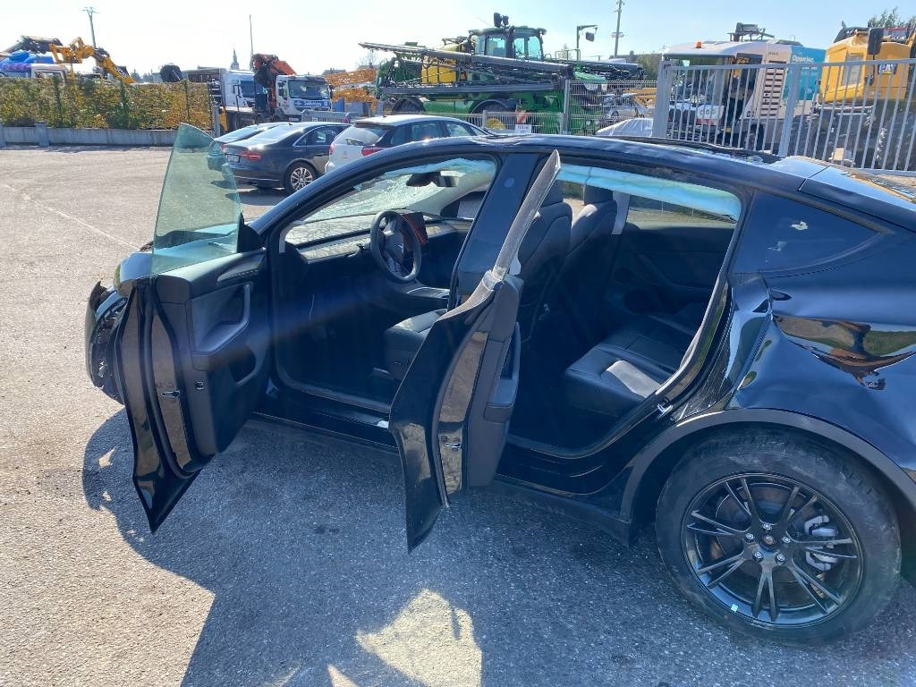 سيارة Tesla Model Y RWD/Origine Française endommagée: صورة 32
