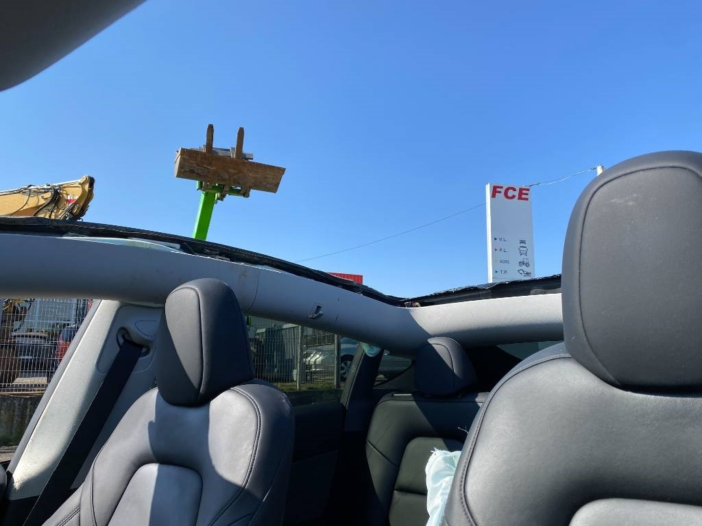 سيارة Tesla Model Y RWD/Origine Française endommagée: صورة 18