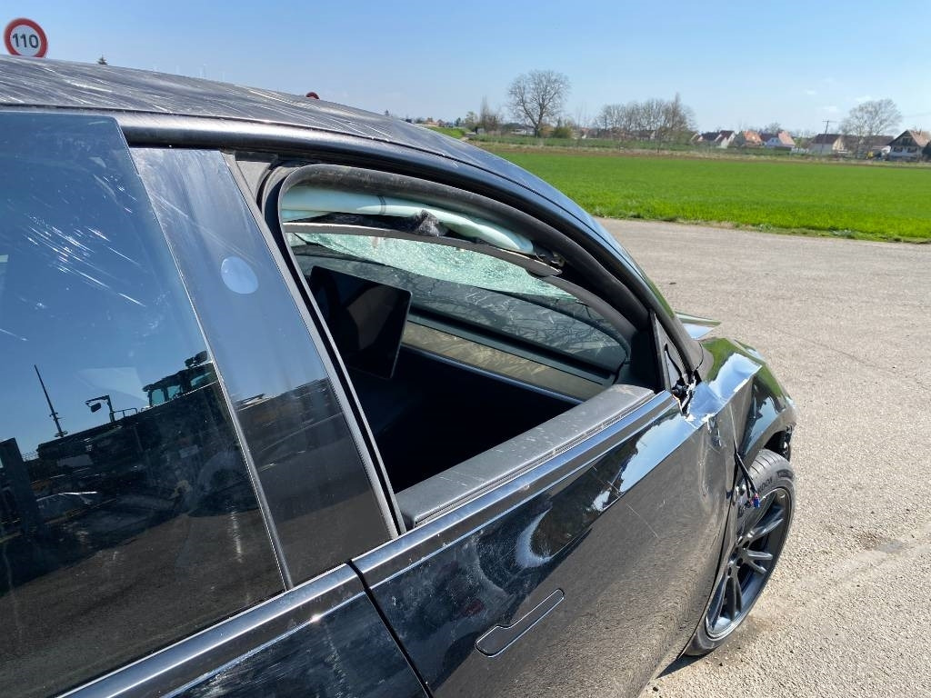 سيارة Tesla Model Y RWD/Origine Française endommagée: صورة 22