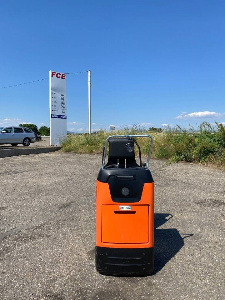 Toyota BT/MOVIT TSE 150-708 1er MAIN endommagé - جرار السحب الكهربائي: صورة 2 Toyota BT/MOVIT TSE 150-708 1er MAIN endommagé - جرار السحب الكهربائي: صورة 2