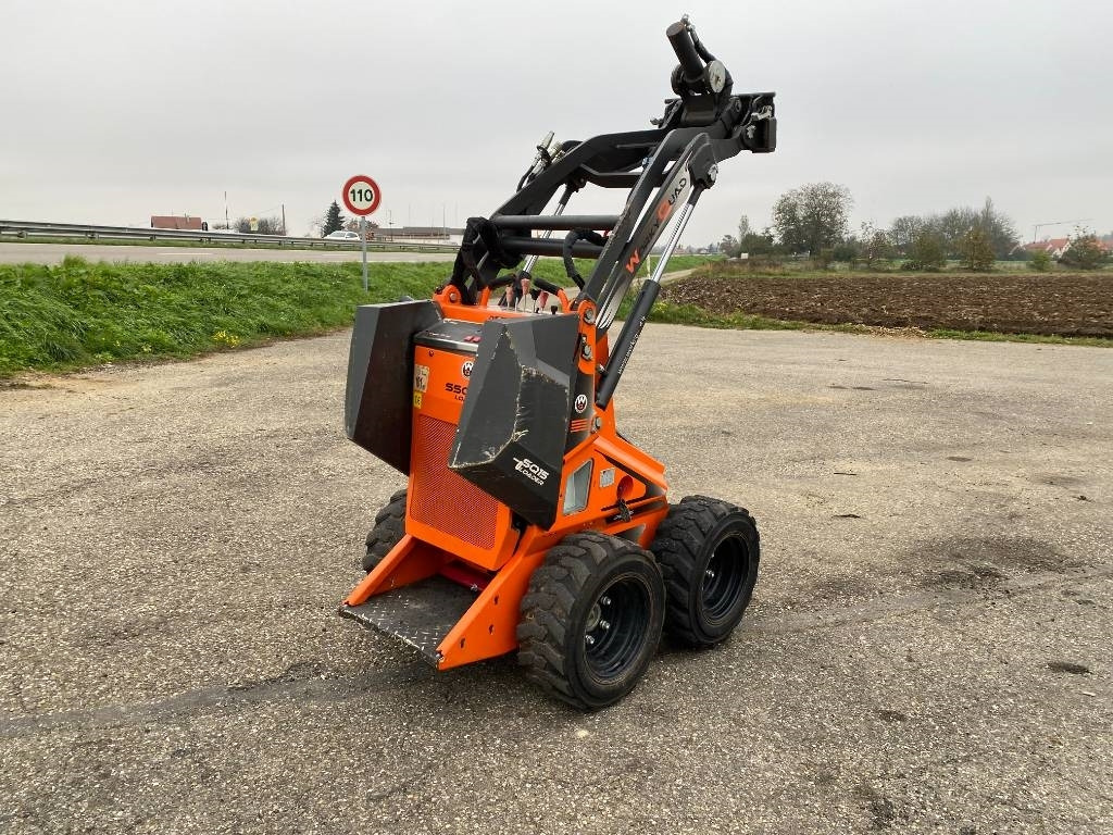 WorkyQuad WORKYQUAD SSQ15D Origine Française endommagée - لودر مفصلي صغير: صورة 4 WorkyQuad WORKYQUAD SSQ15D Origine Française endommagée - لودر مفصلي صغير: صورة 4