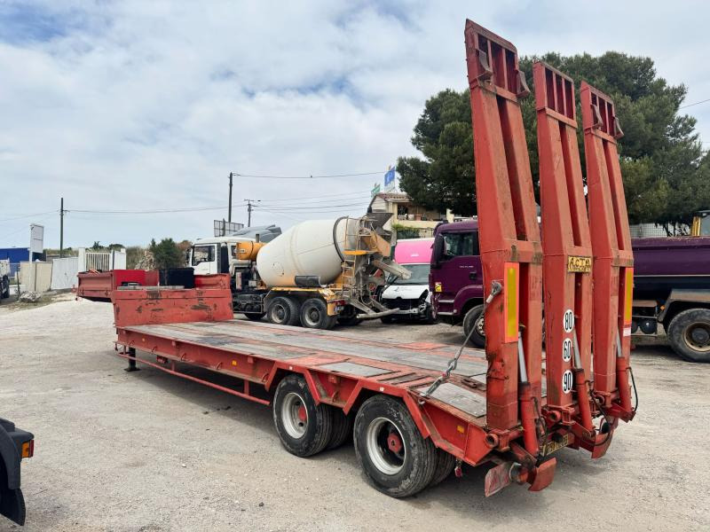 ACTM SR32215 - عربة منخفضة مسطحة نصف مقطورة: صورة 1 ACTM SR32215 - عربة منخفضة مسطحة نصف مقطورة: صورة 1