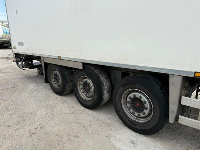 Chereau CHEREAU FRIGO Carrier VECTOR 1850 - نصف مقطورة مُبرِّدة: صورة 4 Chereau CHEREAU FRIGO Carrier VECTOR 1850 - نصف مقطورة مُبرِّدة: صورة 4