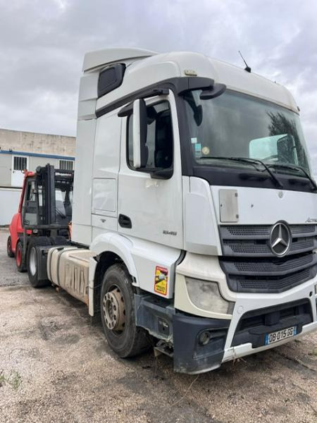 Mercedes ACTROS 1845 - وحدة جر: صورة 1 Mercedes ACTROS 1845 - وحدة جر: صورة 1