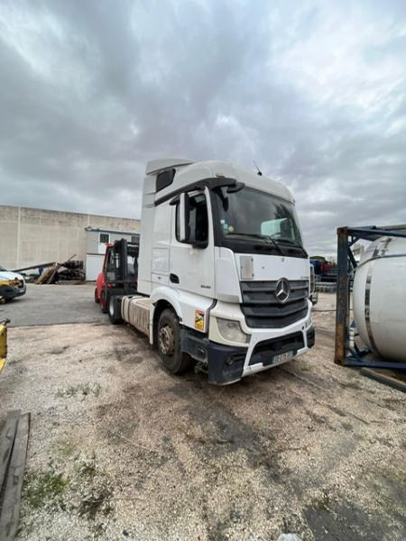 Mercedes ACTROS 1845 - وحدة جر: صورة 2 Mercedes ACTROS 1845 - وحدة جر: صورة 2